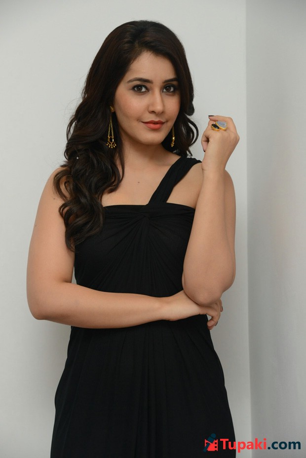 Rashi Khanna in Black Dress Photos